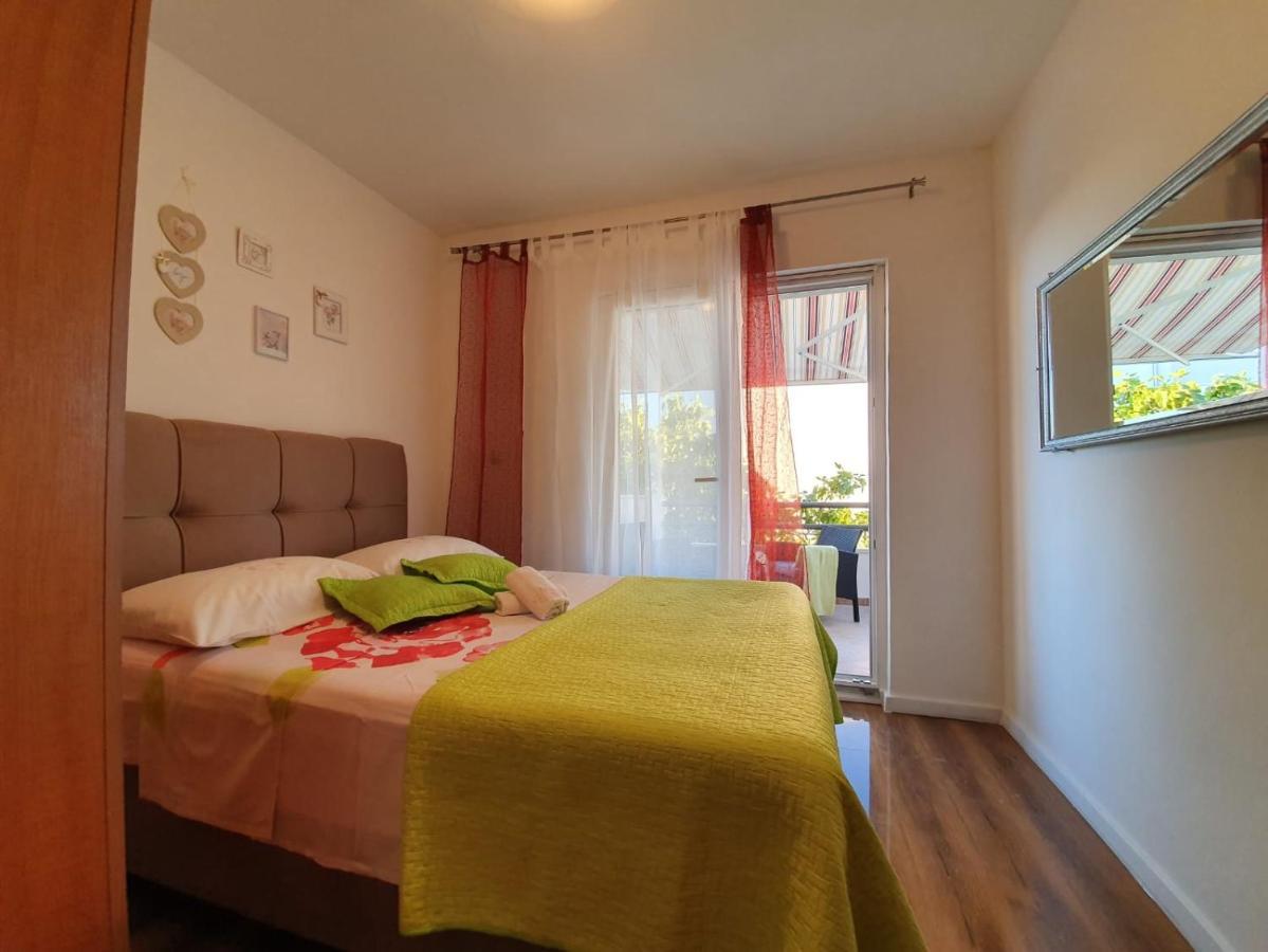 Apartmani Mara Rogoznica Rogoznica  Exterior photo