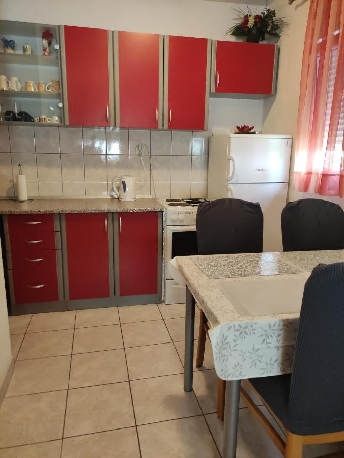 Apartmani Mara Rogoznica Rogoznica  Exterior photo